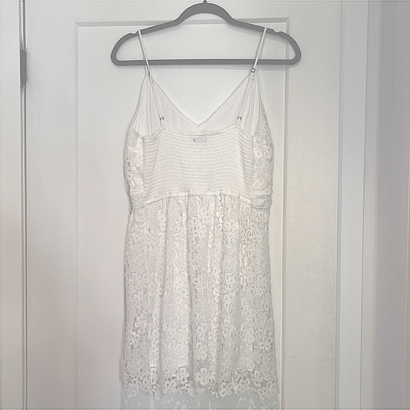 White Lace Slim Mini Abercrombie & Finch Spaghetti strap Summer Dress-Like New! - Picture 4 of 6